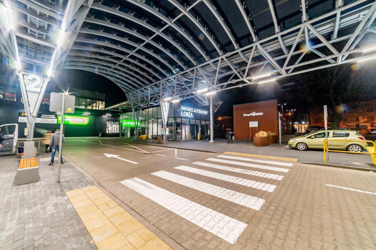 Готель Metropol Ломжа Екстер'єр фото
